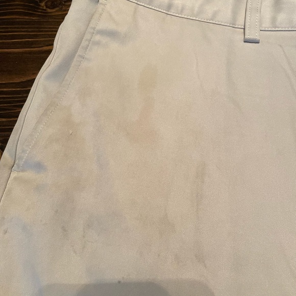 Vineyard Vines Links Shorts-42 - Picture 4 of 5